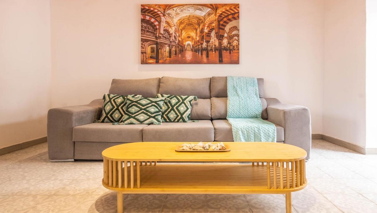 Apartamentos Miguel De Cervantes Centro Кордова Экстерьер фото