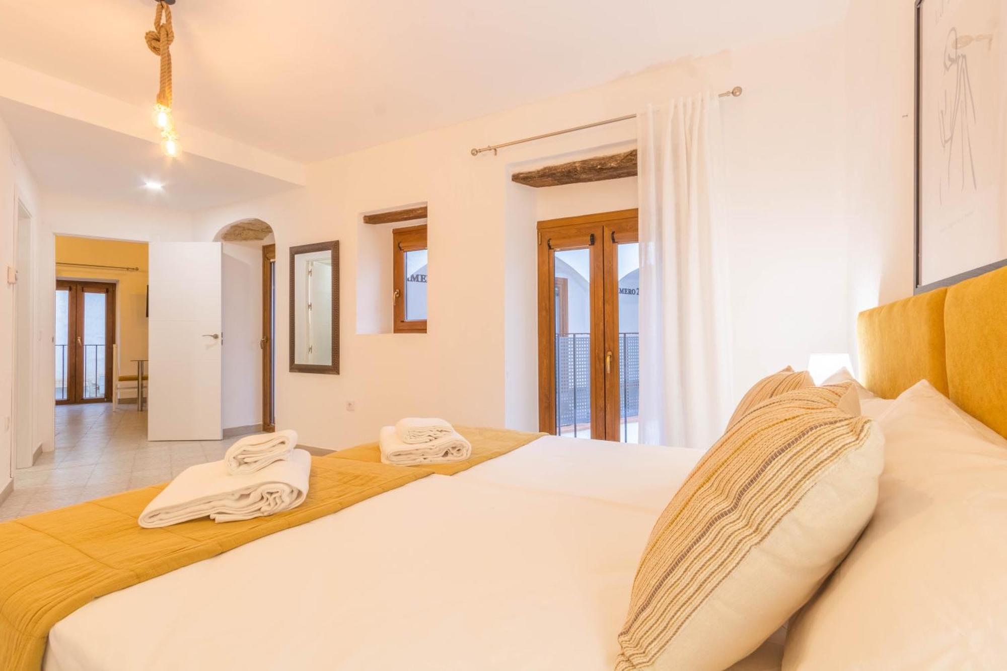 Apartamentos Miguel De Cervantes Centro Кордова Экстерьер фото